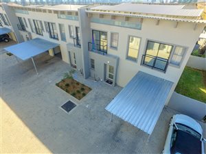 3 Bed Duplex in Albertsdal