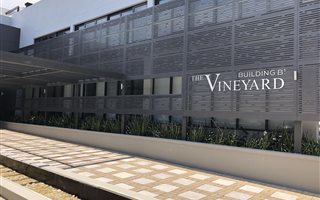 296 m² Commercial space in Somerset West Central