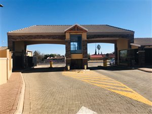 2 Bed Flat in Kimberley Central