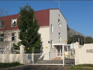 1 Bed Apartment in Dennesig