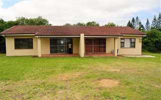 2 Bedroom House in Izotsha