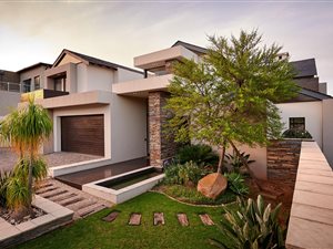 5 Bed House in Waterfall Country Estate