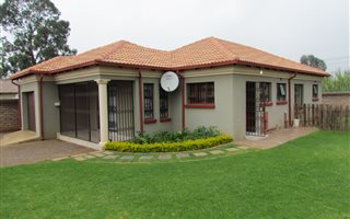 3 Bedroom House in Pollak Park