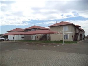 1 Bed Townhouse in Comet