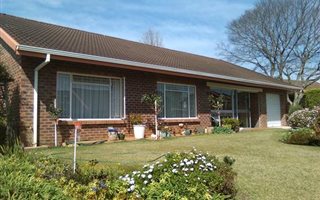 2 Bedroom Simplex in Amberfield