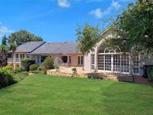 4 Bed House in Birdhaven
