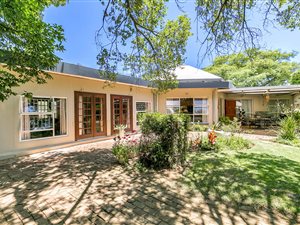 8660 m² Farm in Glen Austin