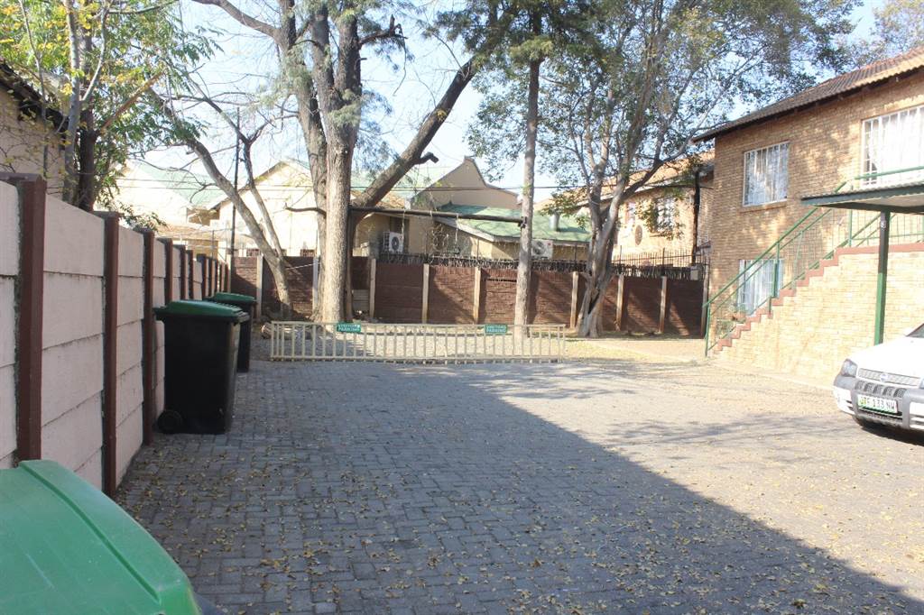 550 Credit Score Home Loan >> 2 Bed Flat for sale in Bo Dorp | T1897294 | Private Property 550 Credit Score Home Loan >> 2 Bed Flat for sale in Bo Dorp | T1897294 | Private Property