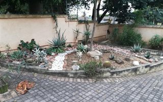4 Bedroom House in Sonheuwel
