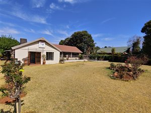 355 m² Commercial space in Florida Park