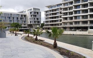 1 Bedroom Apartment in Waterfront