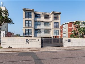 2 Bed Apartment in Essenwood