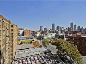 1 Bed Apartment in Maboneng