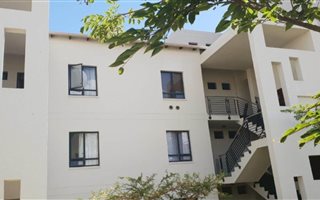 2 Bedroom Apartment in Jackal Creek Golf Estate