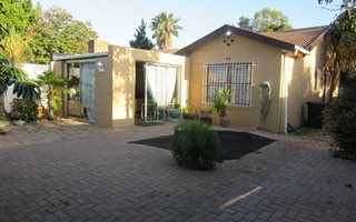 3 Bedroom House in Plattekloof Glen