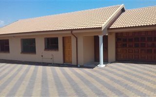3 Bedroom House in Montana Gardens