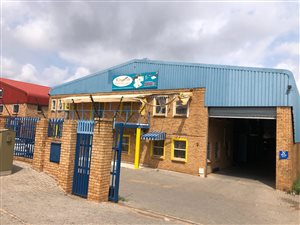 1082 m² Industrial space in Ormonde