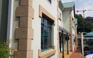 117 m² Commercial space in Hatfield