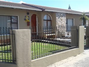 3 Bed House in Tuscany Glen