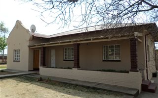 10 Bedroom House in Peacehaven