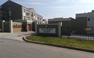 2 Bedroom Apartment in Winterhoek Park