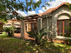 2 Bed Simplex in Fourways