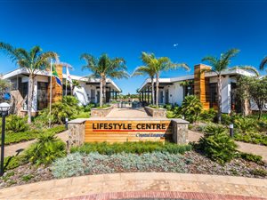 1 Bed Apartment in Hazeldean (Silverlakes Surroundings)