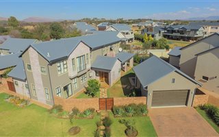 4 Bedroom House in The Coves