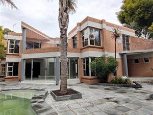 5 Bed House in Northvilla