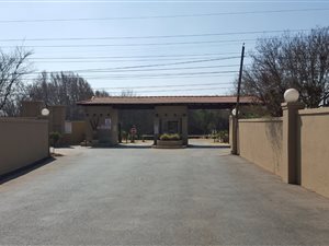 274 m² Land available in Risiville
