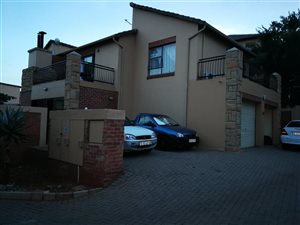 3 Bedroom Townhouse in Sugarbush Estate