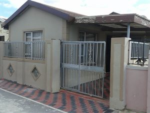 3 Bed House in Mfuleni