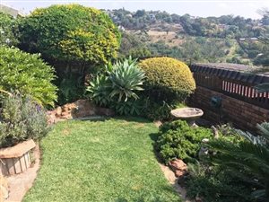 3 Bedroom Townhouse in Waterkloof Heights