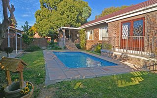 3 Bedroom House in The Reeds
