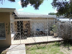 4 Bed House in Lady Grey