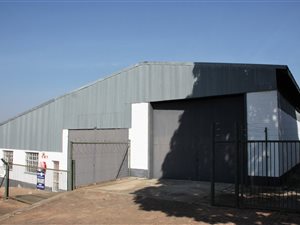 785 m² Commercial space in White River