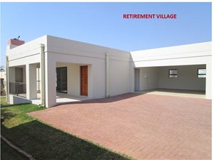 3 Bed Townhouse in Rietvalleirand