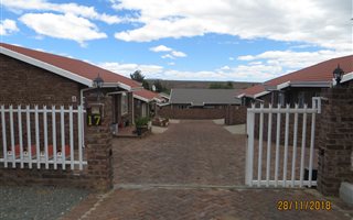 2 Bedroom Townhouse in Cradock