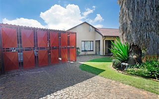 3 Bedroom House in Paul Krugers Resort