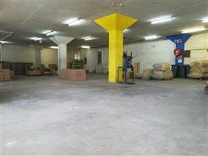426 m² Commercial space in Greyville