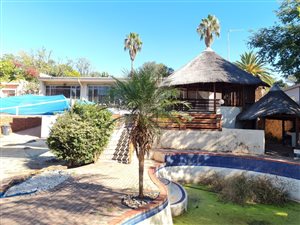 400 m² Commercial space in Faerie Glen