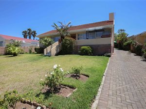 3 Bedroom House in Sunny Ridge