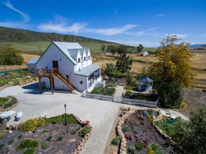 4 Bed House in Koringberg