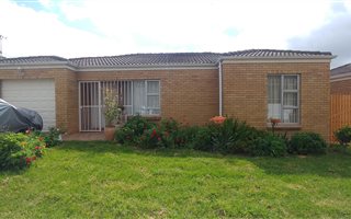 2 Bedroom House in Uitzicht