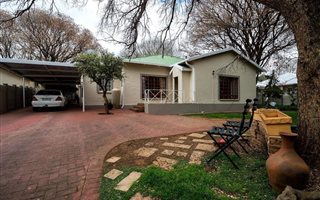 4 Bedroom House in Westdene