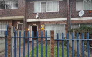 2 Bedroom Townhouse in Rosettenville