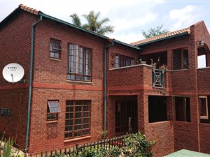 2 Bedroom Apartment in Constantia Kloof