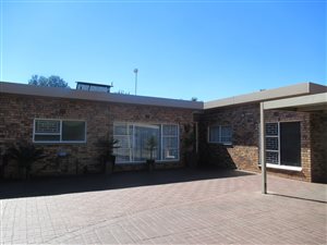 4 Bed House in Vanderbijlpark SW2