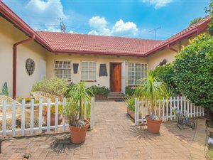 3 Bed House in Glenanda