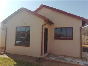 3 Bed House in Vosloorus